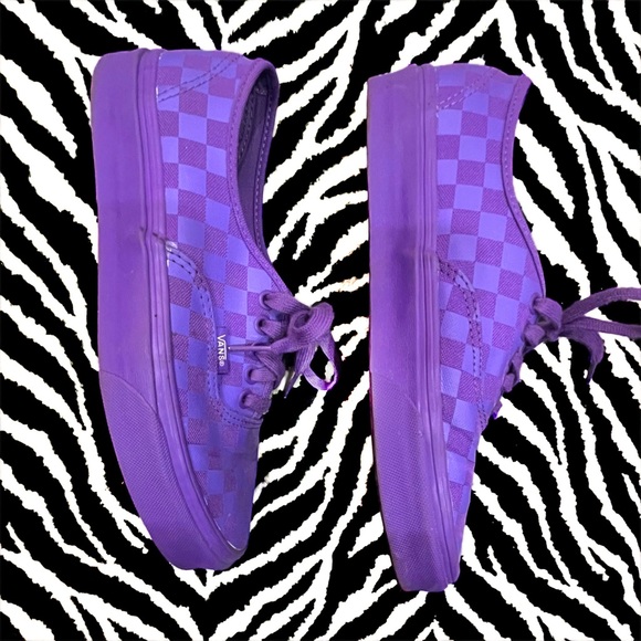 ★ Purple Monochrome Checkered Low Rise Lace Up Authentic Vans ★ - Picture 4 of 8